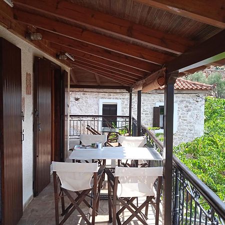 Pontinos Villa Míloi Exteriör bild